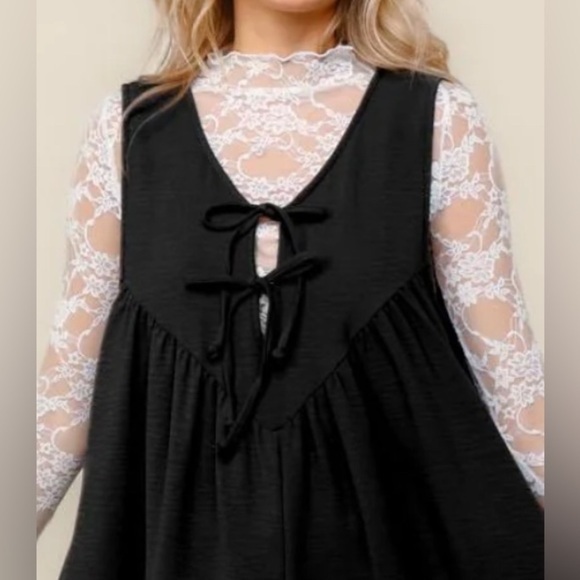 Black Front Tie Detail Wide Leg Sleeveless Jumpsuit - Picture 3 of 3